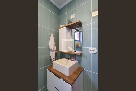 Apartamento à venda com 53m², 2 quartos e 1 vaga Apartamento à venda com 53m², 2 quartos e 1 vagaBanheiro