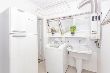 Apartamento à venda com 120m², 3 quartos e 2 vagas Apartamento à venda com 120m², 3 quartos e 2 vagasArea de Serviços