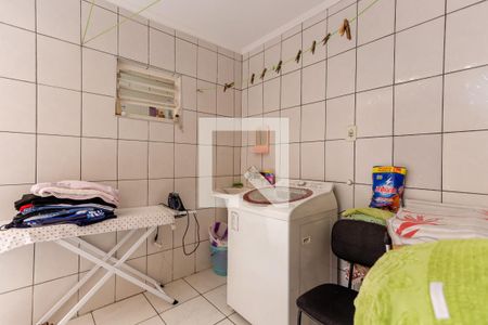 Casa à venda com 140m², 3 quartos e 2 vagasÁrea de Serviço