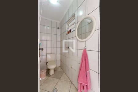 Casa à venda com 140m², 3 quartos e 2 vagasBanheiro de Serviço