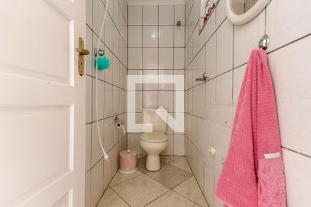 Casa à venda com 140m², 3 quartos e 2 vagasBanheiro de Serviço