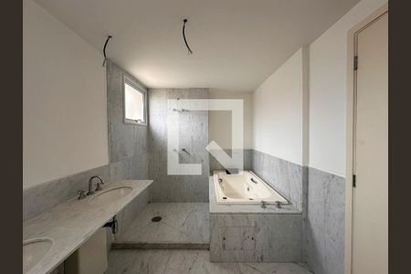 Apartamento à venda com 820m², 6 quartos e 6 vagasBanheiro 1 Suíte 4