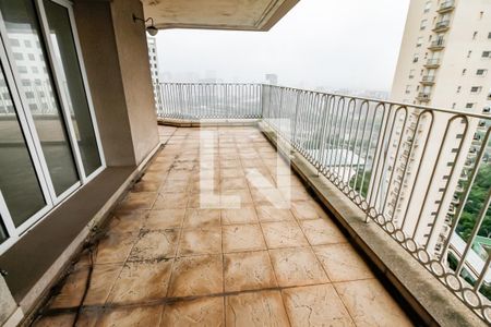 Apartamento à venda com 425m², 7 quartos e 5 vagasVaranda da Sala