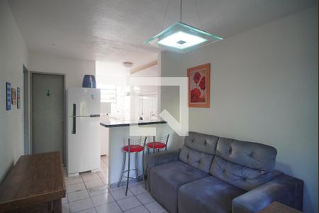 Sala de apartamento para alugar com 1 quarto, 36m² em Canudos, Novo Hamburgo