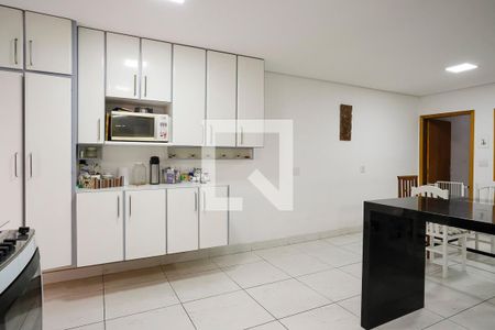 Casa à venda com 380m², 5 quartos e 2 vagasCozinha