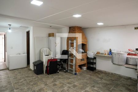 Casa à venda com 380m², 5 quartos e 2 vagasQuintal