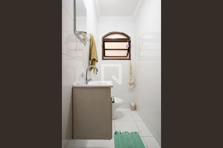 Casa à venda com 380m², 5 quartos e 2 vagasLavabo