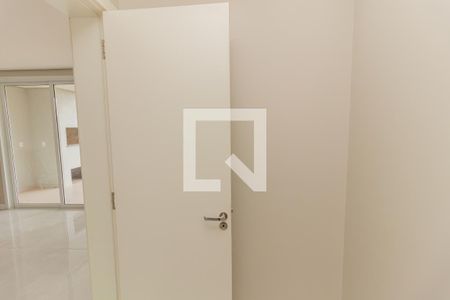 Casa à venda com 192m², 3 quartos e 2 vagas Casa à venda com 192m², 3 quartos e 2 vagasLavabo