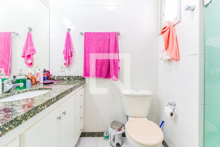 Apartamento à venda com 159m², 2 quartos e 2 vagas Apartamento à venda com 159m², 2 quartos e 2 vagasBanheiro Suíte 1