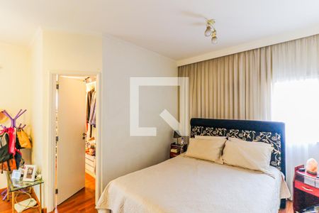 Apartamento à venda com 159m², 2 quartos e 2 vagas Apartamento à venda com 159m², 2 quartos e 2 vagasSuíte 2