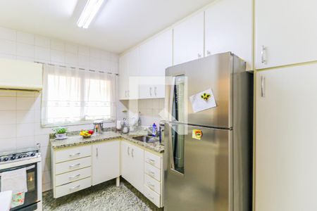 Apartamento à venda com 159m², 2 quartos e 2 vagas Apartamento à venda com 159m², 2 quartos e 2 vagasCozinha