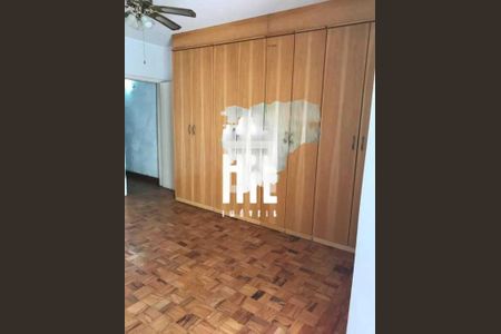 Casa à venda com 3 quartos, 250m² em Vila Monumento, São Paulo