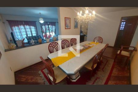 Casa à venda com 4 quartos, 390m² em Parque dos Principes, São Paulo