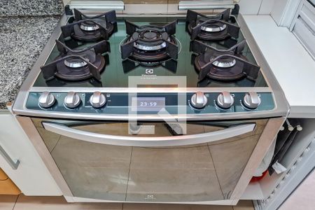 Apartamento à venda com 140m², 3 quartos e 2 vagas Apartamento à venda com 140m², 3 quartos e 2 vagasCozinha