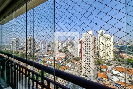 Apartamento à venda com 140m², 3 quartos e 2 vagas Apartamento à venda com 140m², 3 quartos e 2 vagasVaranda