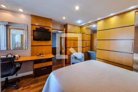 Apartamento à venda com 140m², 3 quartos e 2 vagas Apartamento à venda com 140m², 3 quartos e 2 vagasSuíte 3