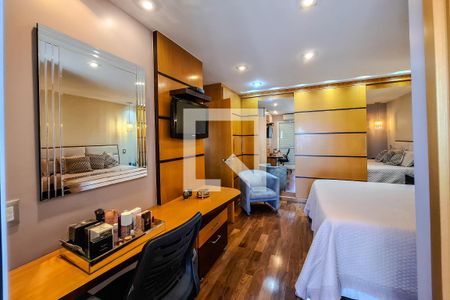 Apartamento à venda com 140m², 3 quartos e 2 vagas Apartamento à venda com 140m², 3 quartos e 2 vagasSuíte 3