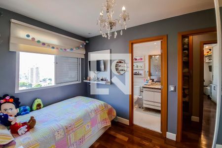 Apartamento à venda com 140m², 3 quartos e 2 vagas Apartamento à venda com 140m², 3 quartos e 2 vagasSuíte 2