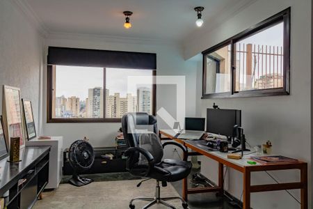 Apartamento à venda com 167m², 3 quartos e 3 vagas Apartamento à venda com 167m², 3 quartos e 3 vagasQuarto 3