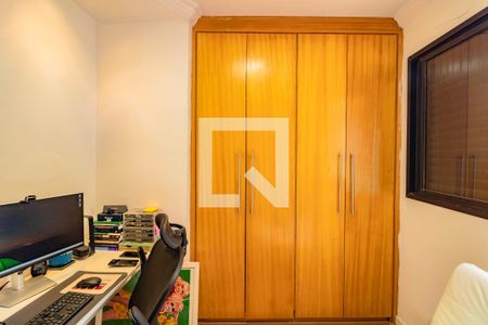 Apartamento à venda com 167m², 3 quartos e 3 vagas Apartamento à venda com 167m², 3 quartos e 3 vagasQuarto 2