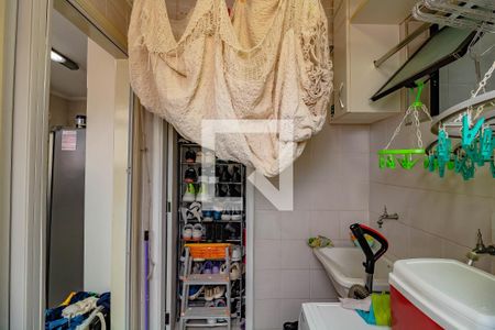 Apartamento à venda com 167m², 3 quartos e 3 vagas Apartamento à venda com 167m², 3 quartos e 3 vagasÁrea de serviço