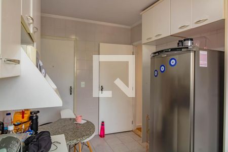 Apartamento à venda com 167m², 3 quartos e 3 vagas Apartamento à venda com 167m², 3 quartos e 3 vagasCozinha