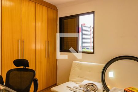 Apartamento à venda com 167m², 3 quartos e 3 vagas Apartamento à venda com 167m², 3 quartos e 3 vagasQuarto 2