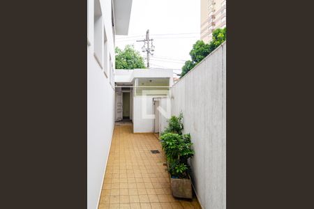 Casa à venda com 296m², 3 quartos e 2 vagas Casa à venda com 296m², 3 quartos e 2 vagasÁrea de Serviço