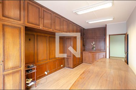 Casa à venda com 296m², 3 quartos e 2 vagas Casa à venda com 296m², 3 quartos e 2 vagasQuarto 3