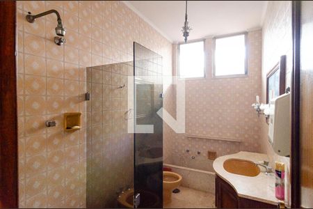 Casa à venda com 296m², 3 quartos e 2 vagas Casa à venda com 296m², 3 quartos e 2 vagasBanheiro da Suíte