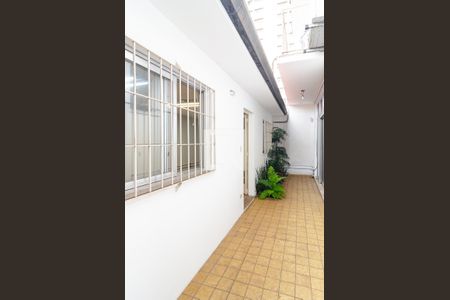 Casa à venda com 296m², 3 quartos e 2 vagas Casa à venda com 296m², 3 quartos e 2 vagasÁrea comum