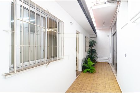 Casa à venda com 296m², 3 quartos e 2 vagas Casa à venda com 296m², 3 quartos e 2 vagasÁrea comum