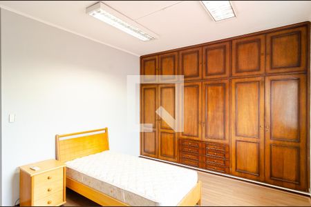 Casa à venda com 296m², 3 quartos e 2 vagas Casa à venda com 296m², 3 quartos e 2 vagasSuíte