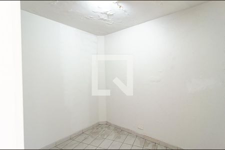 Casa à venda com 296m², 3 quartos e 2 vagas Casa à venda com 296m², 3 quartos e 2 vagasQuarto de Serviço