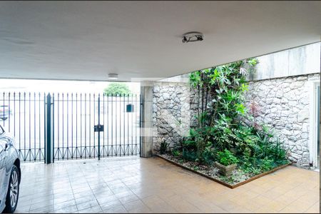 Casa à venda com 296m², 3 quartos e 2 vagas Casa à venda com 296m², 3 quartos e 2 vagasGaragem