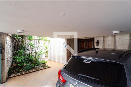 Casa à venda com 296m², 3 quartos e 2 vagas Casa à venda com 296m², 3 quartos e 2 vagasGaragem