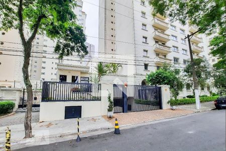 Apartamento à venda com 132m², 3 quartos e 1 vagaFachada