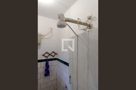 Casa à venda com 249m², 3 quartos e 2 vagas Casa à venda com 249m², 3 quartos e 2 vagasBanheiro de Serviço