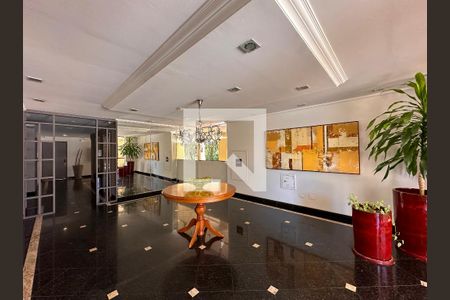 Apartamento à venda com 120m², 4 quartos e 2 vagasHall Social Bloco