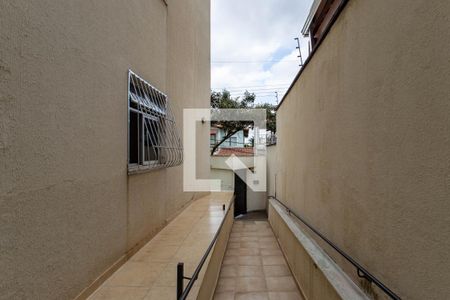 Apartamento à venda com 115m², 3 quartos e 2 vagas Apartamento à venda com 115m², 3 quartos e 2 vagasEntrada