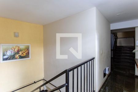 Apartamento à venda com 115m², 3 quartos e 2 vagas Apartamento à venda com 115m², 3 quartos e 2 vagasHall de Entrada