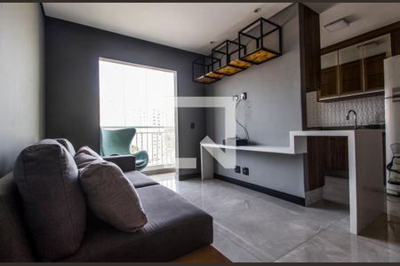 Sala de apartamento para alugar com 2 quartos, 58m² em Jardim Tupanci, Barueri