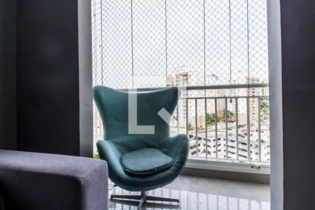 Varanda de apartamento para alugar com 2 quartos, 58m² em Jardim Tupanci, Barueri