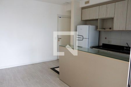 Sala de apartamento para alugar com 1 quarto, 41m² em Umuarama, Osasco
