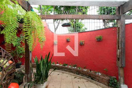 Casa à venda com 134m², 3 quartos e 2 vagasEntrada