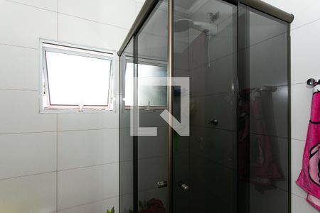 Casa à venda com 134m², 3 quartos e 2 vagasBanheiro Social