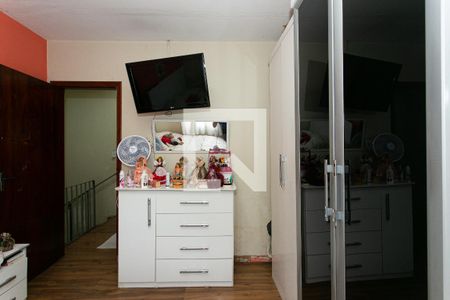 Casa à venda com 134m², 3 quartos e 2 vagasSuíte