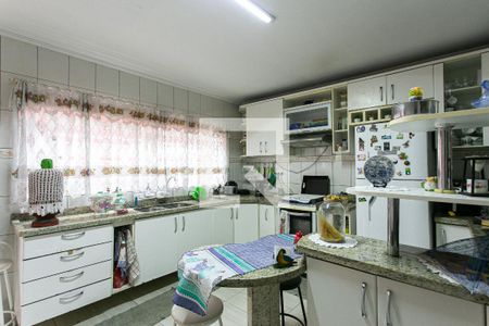 Casa à venda com 134m², 3 quartos e 2 vagasCozinha