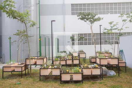 Apartamento à venda com 43m², 2 quartos e 1 vagaHorta