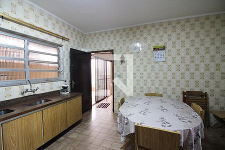 Apartamento à venda com 236m², 4 quartos e 2 vagasCozinha